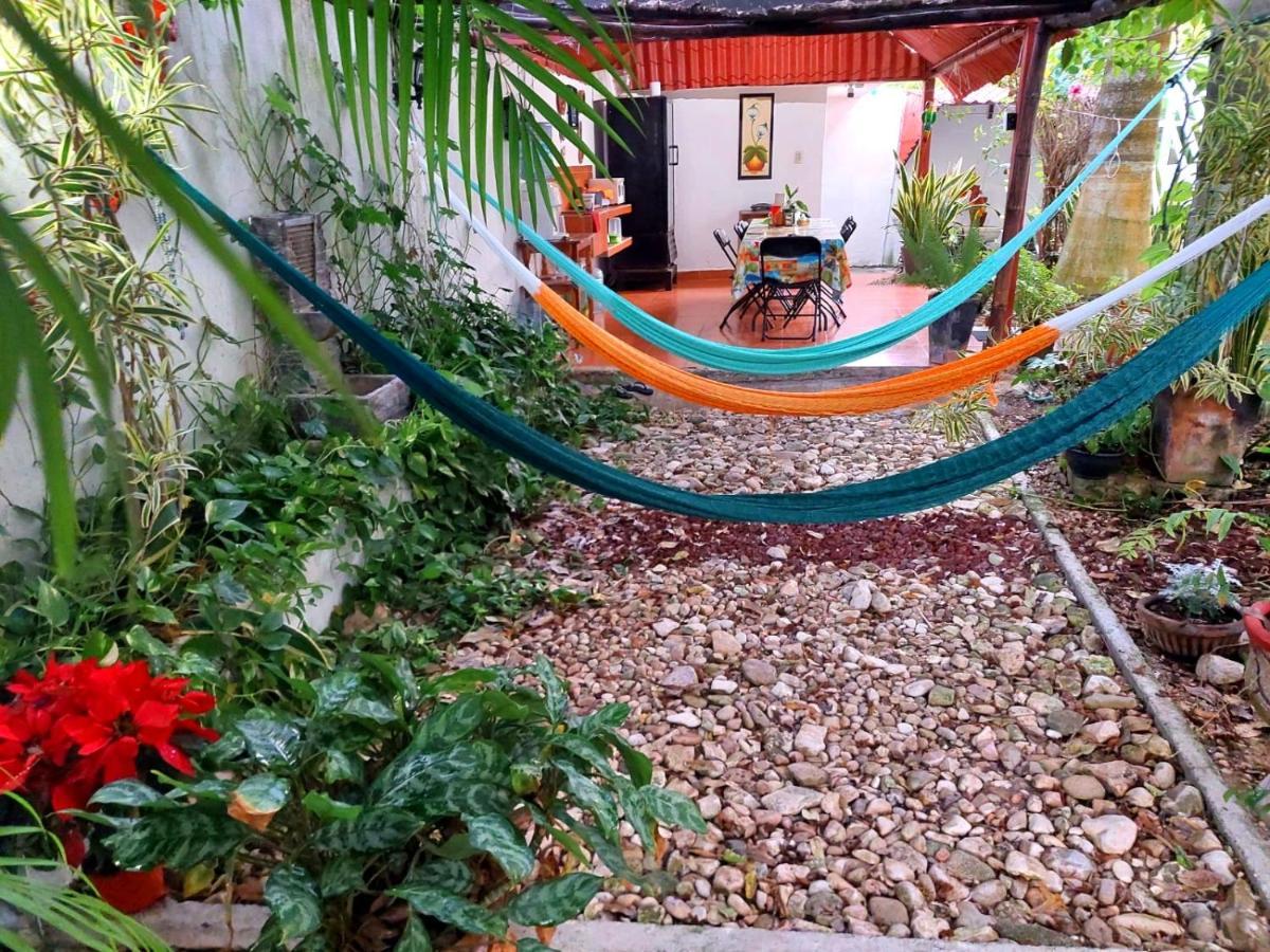 Hotel Posada Las Brisas Seybaplaya Exteriör bild